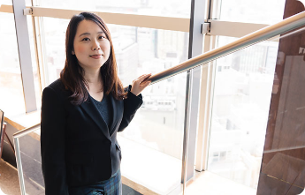 株式会社スクー 小谷 恵理 様