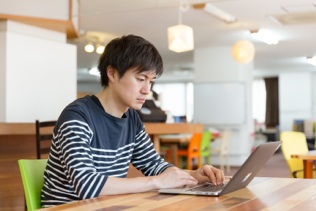 株式会社サムライインキュベート
