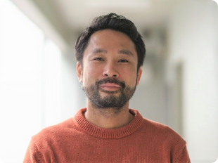 経理業務の属人化を解消する方法は?