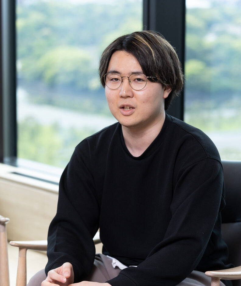 代表社員　手島春樹