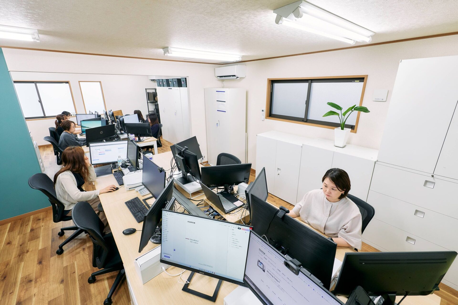 専門チームがワンストップで経営を支えます！